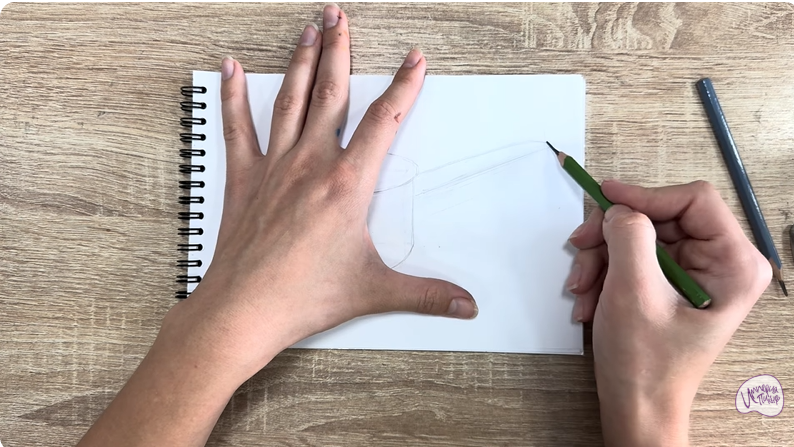 Рисуем Сотейник