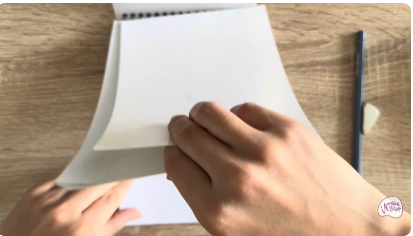 Рисуем Лого SEAT