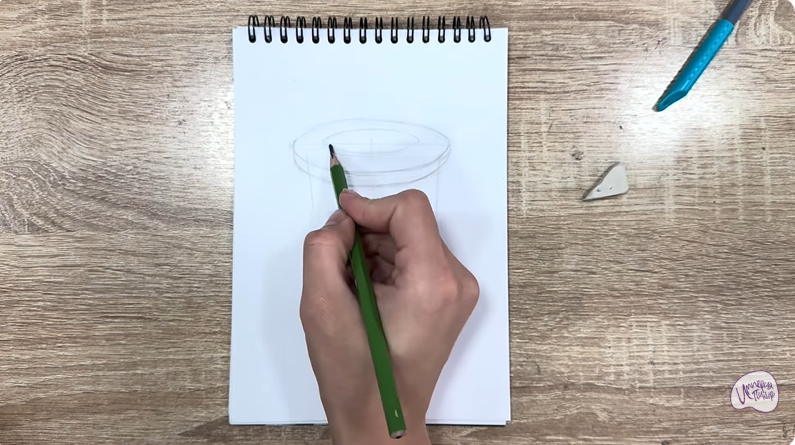 Рисуем Стакан-непроливайка