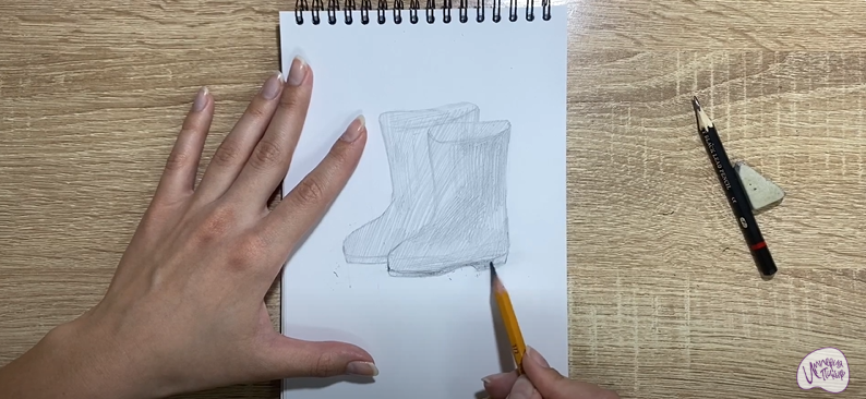 Рисуем Резиновые сапоги
