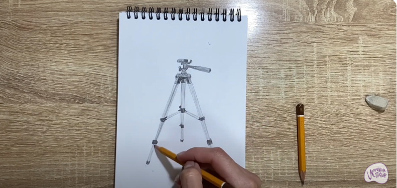 Рисуем Штатив