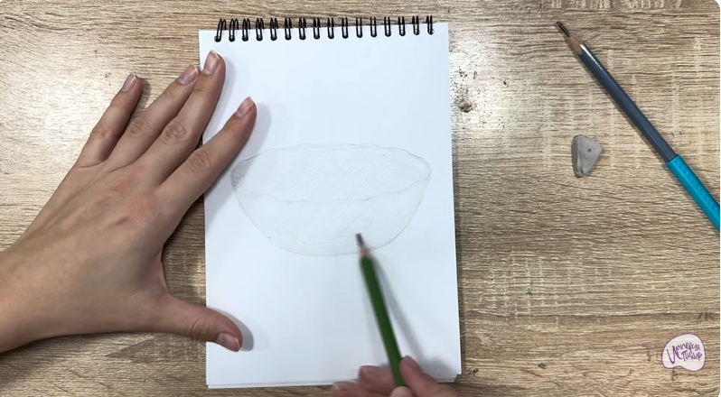 Рисуем Салатник