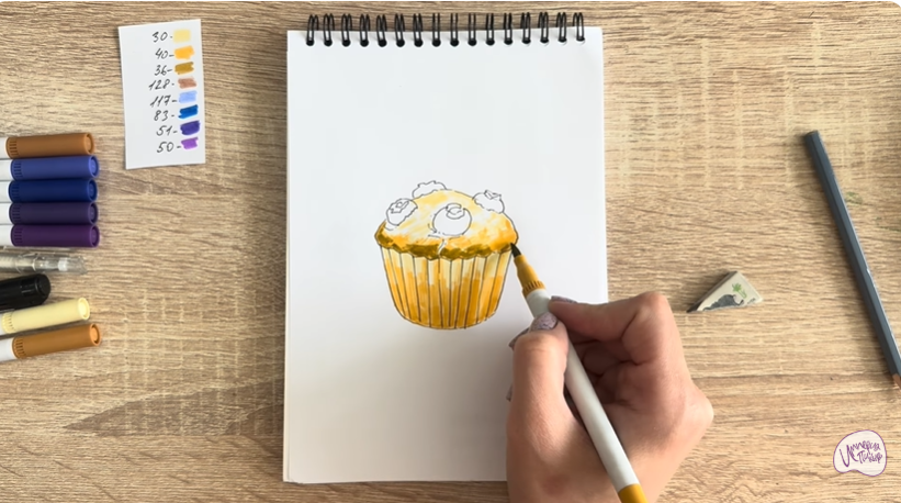 Рисуем Кекс с черникой