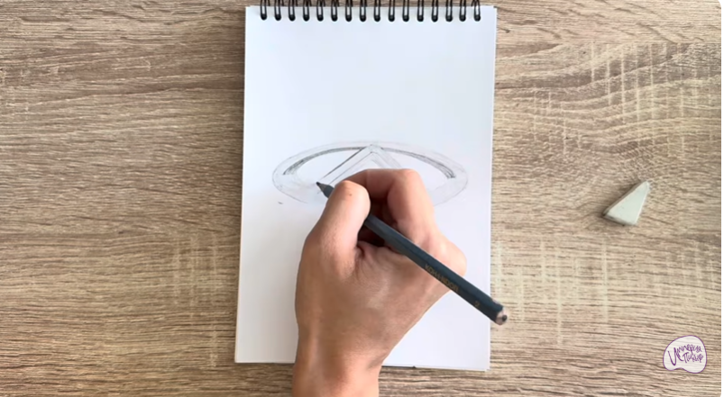 Рисуем Лого Chery