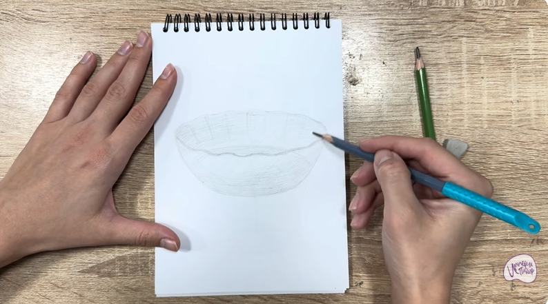 Рисуем Салатник