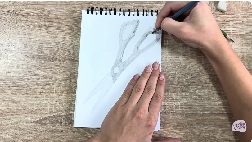 Рисуем Кухонные ножницы