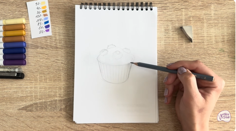 Рисуем Кекс с черникой