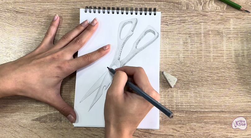 Рисуем Кухонные ножницы