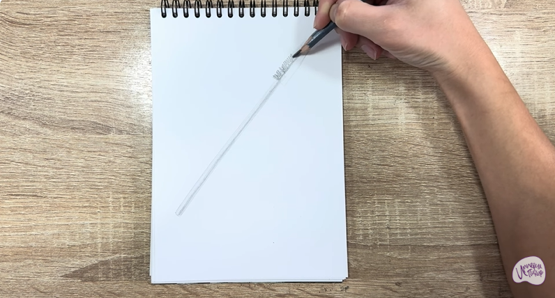 Рисуем Щеточка для бровей