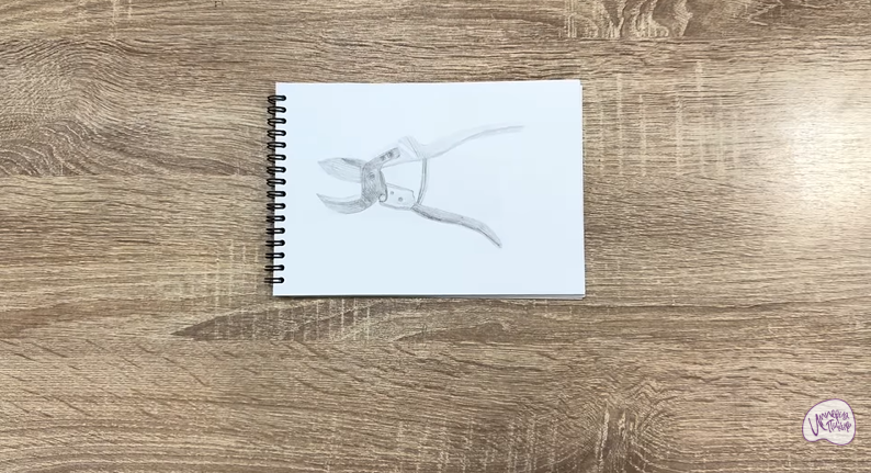 Рисуем Секатор