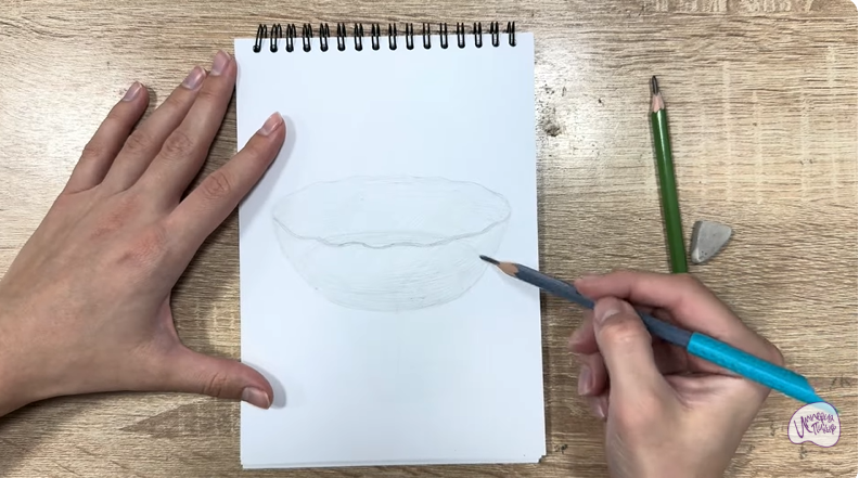 Рисуем Салатник