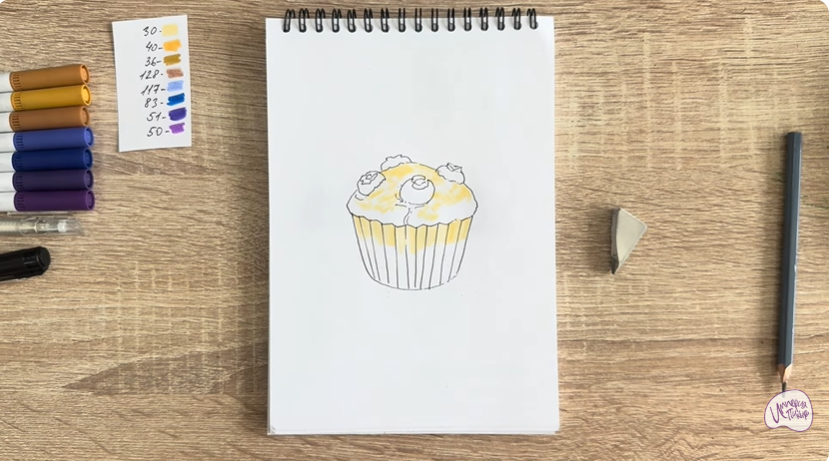 Рисуем Кекс с черникой