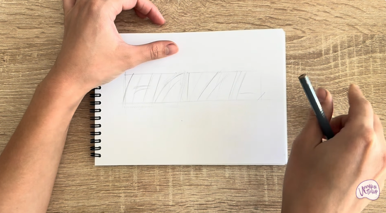 Рисуем Лого HAVAL