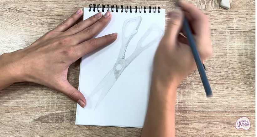 Рисуем Кухонные ножницы