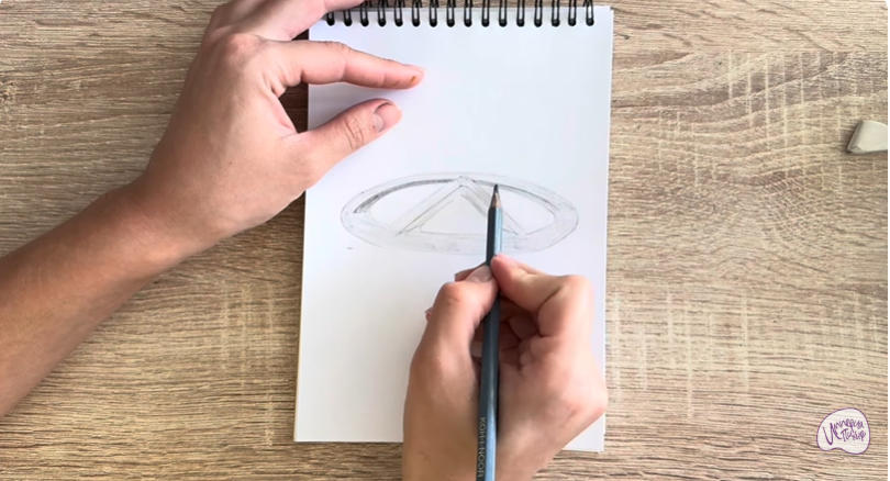 Рисуем Лого Chery