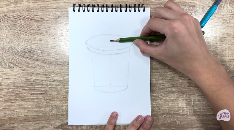 Рисуем Стакан-непроливайка