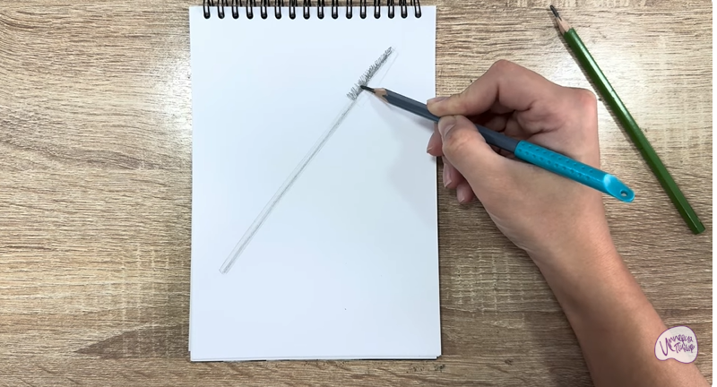 Рисуем Щеточка для бровей