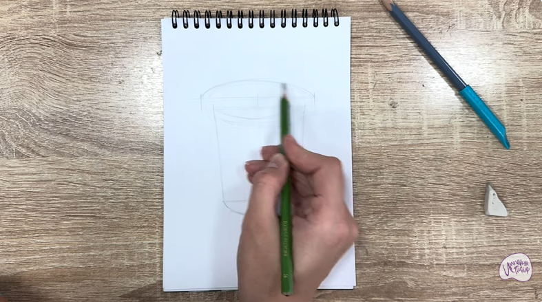 Рисуем Стакан-непроливайка