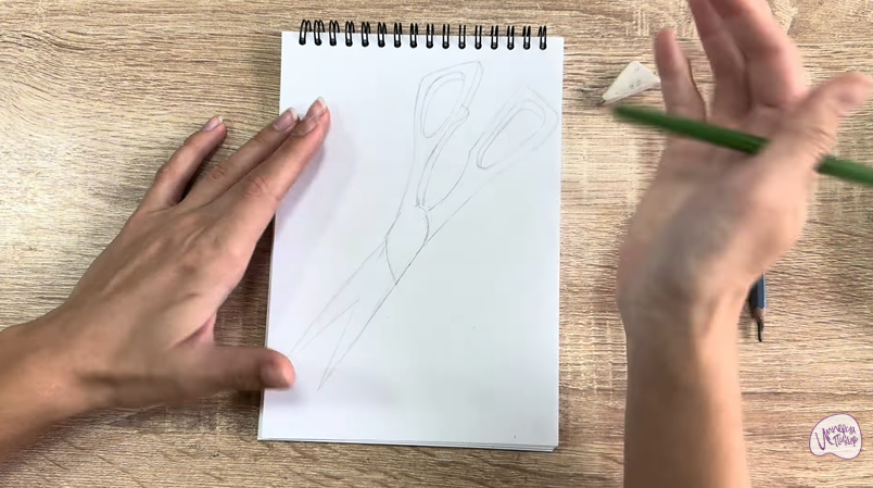 Рисуем Кухонные ножницы