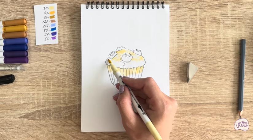 Рисуем Кекс с черникой