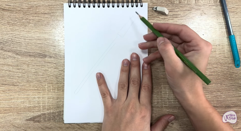 Рисуем Щеточка для бровей