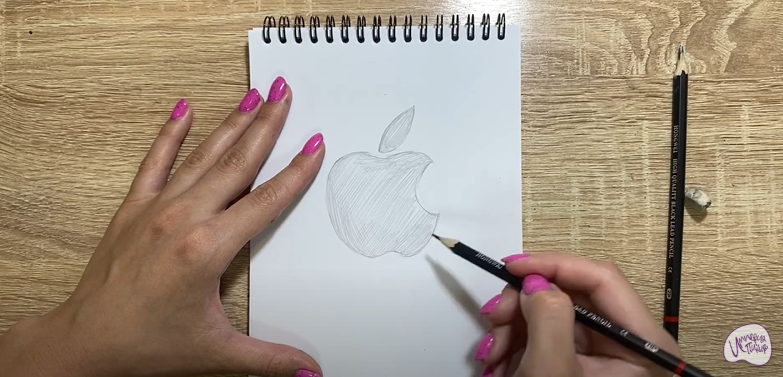 Рисуем Apple