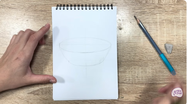 Рисуем Салатник