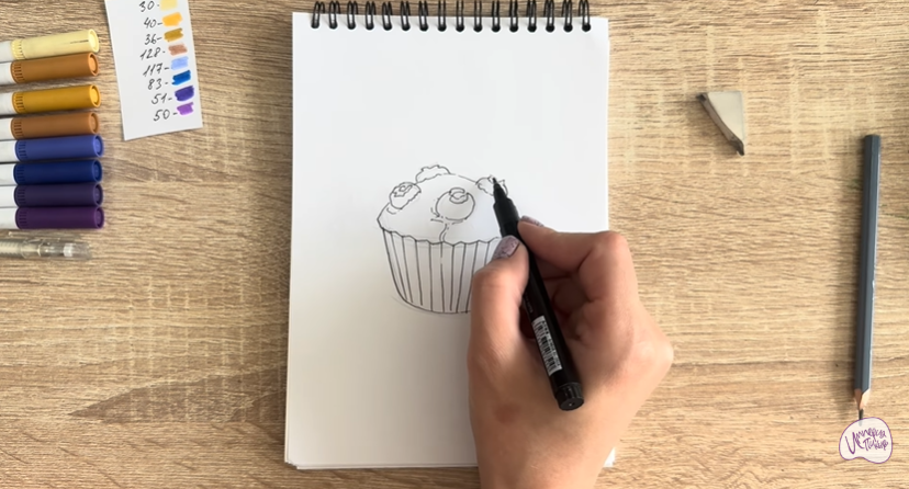 Рисуем Кекс с черникой