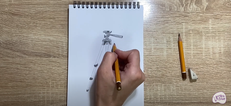 Рисуем Штатив