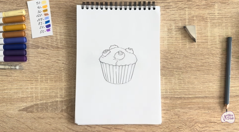 Рисуем Кекс с черникой