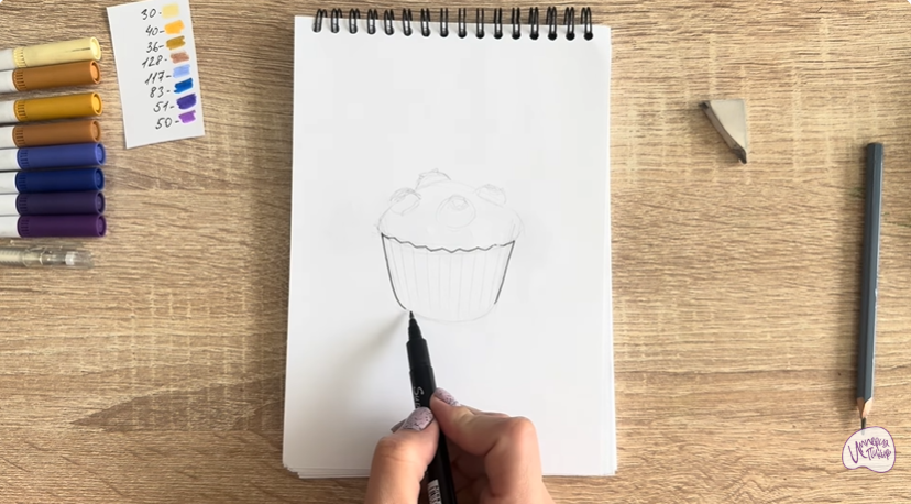 Рисуем Кекс с черникой