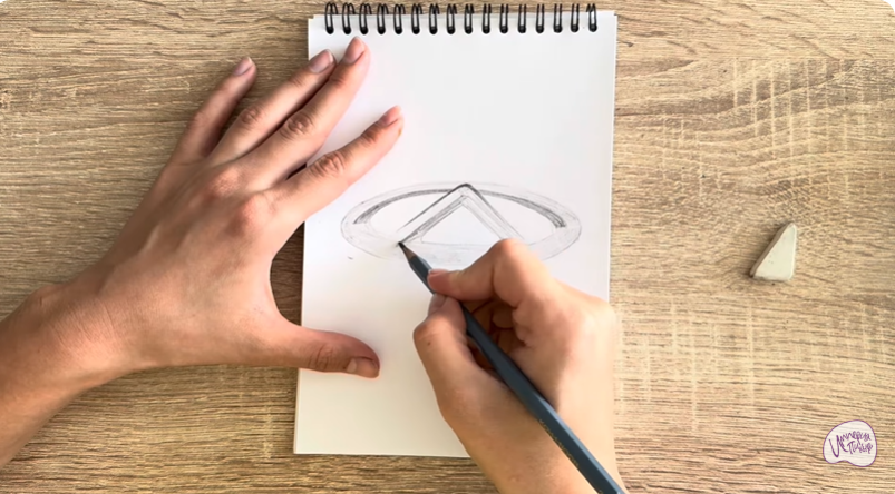 Рисуем Лого Chery