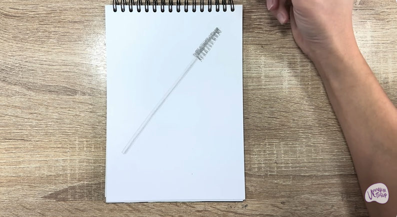 Рисуем Щеточка для бровей