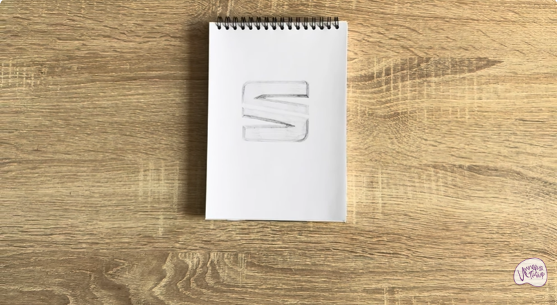 Рисуем Лого SEAT