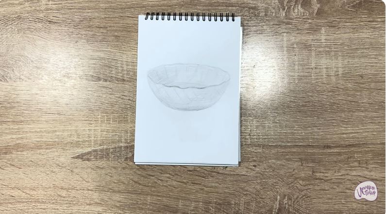 Рисуем Салатник