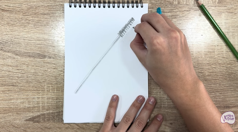 Рисуем Щеточка для бровей