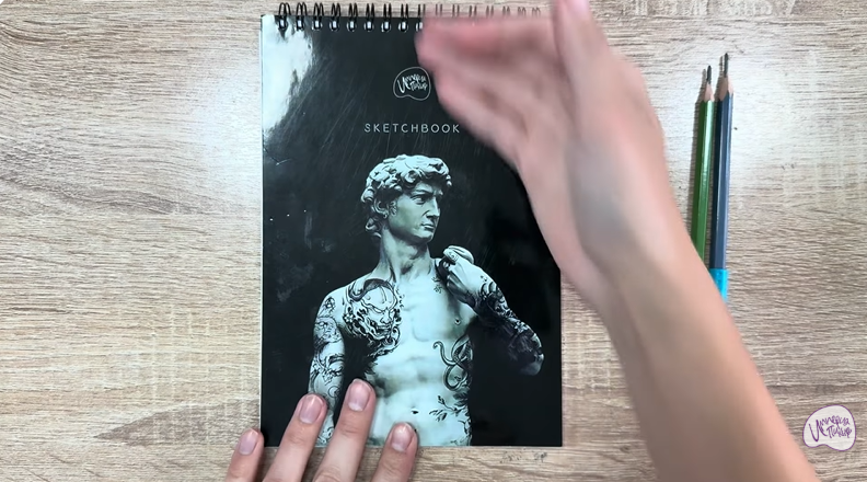 Рисуем Щеточка для бровей