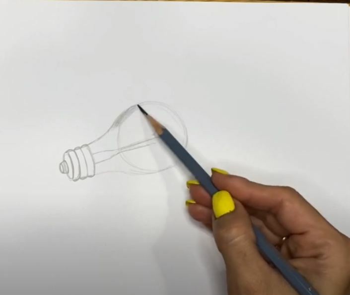 Рисуем Лампочка карандашом